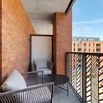 Scala Center Premium By Lion 아파트 *